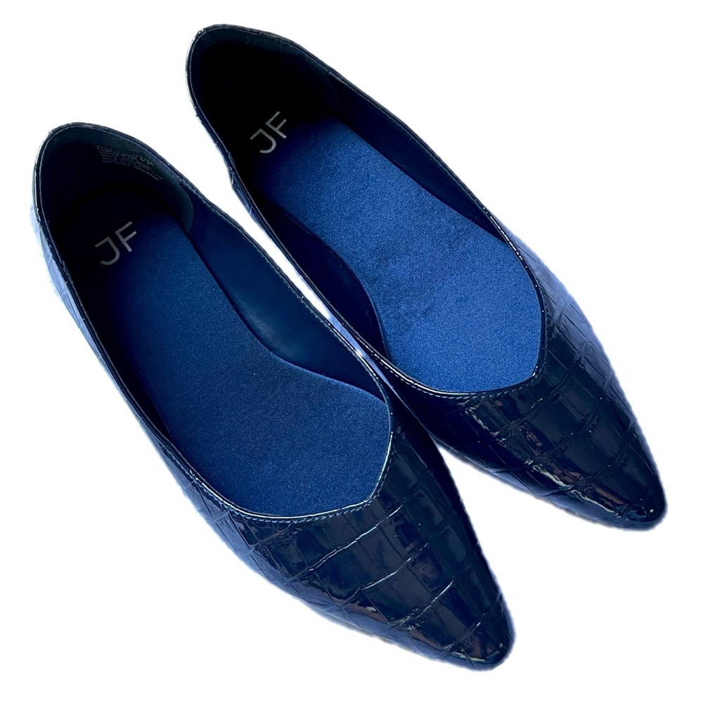 Women’s Navy Croc-Embossed Pointed Toe Flats